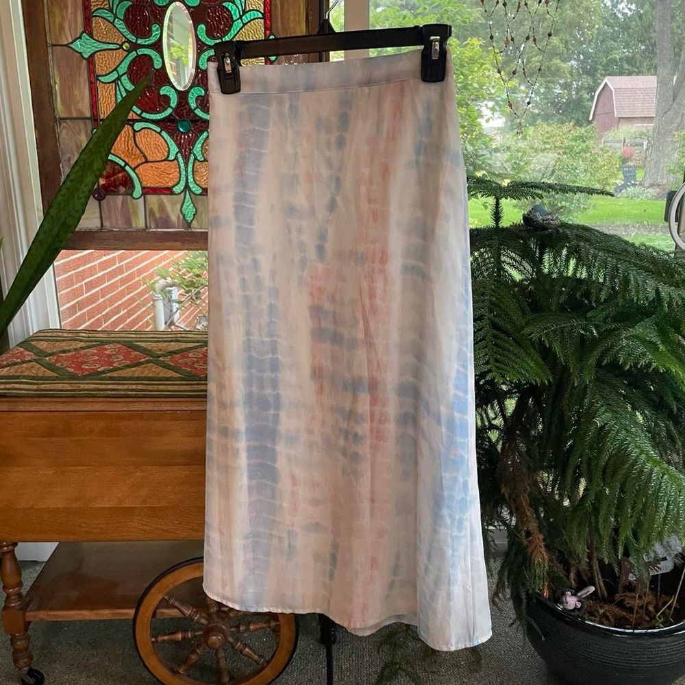 Japna Light Blue & Pale Pink Tie-Dye Midi Skirt